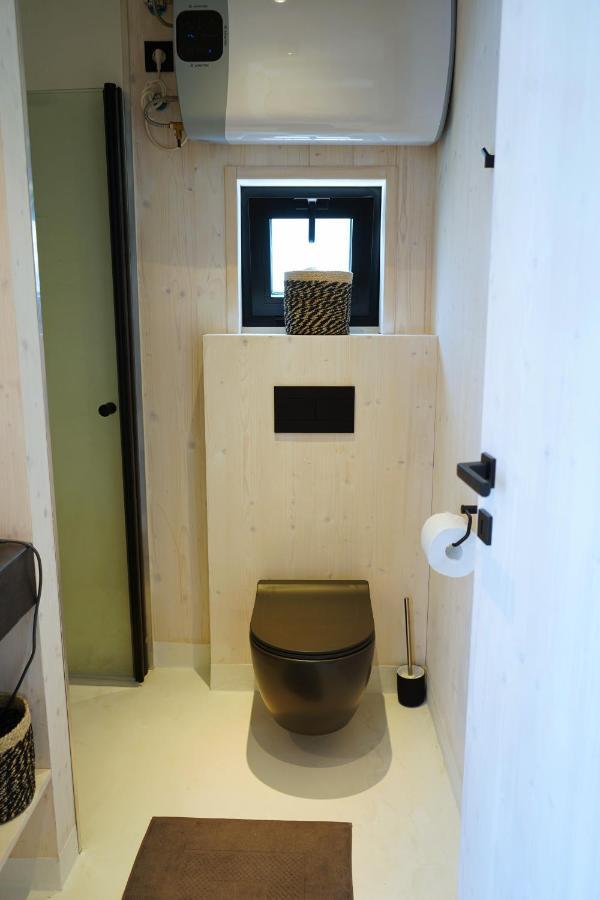 Boutique Style Eco-Beachhouse, Private Jacuzzi 普利拉卡 外观 照片
